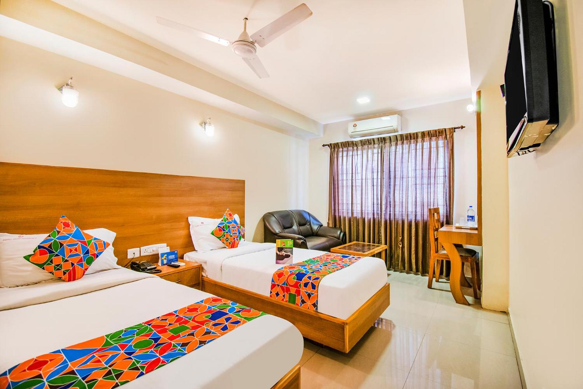 Fabhotel Jansi Deluxe - Nr Gandhipuram Bus Stand Coimbatore Exterior photo