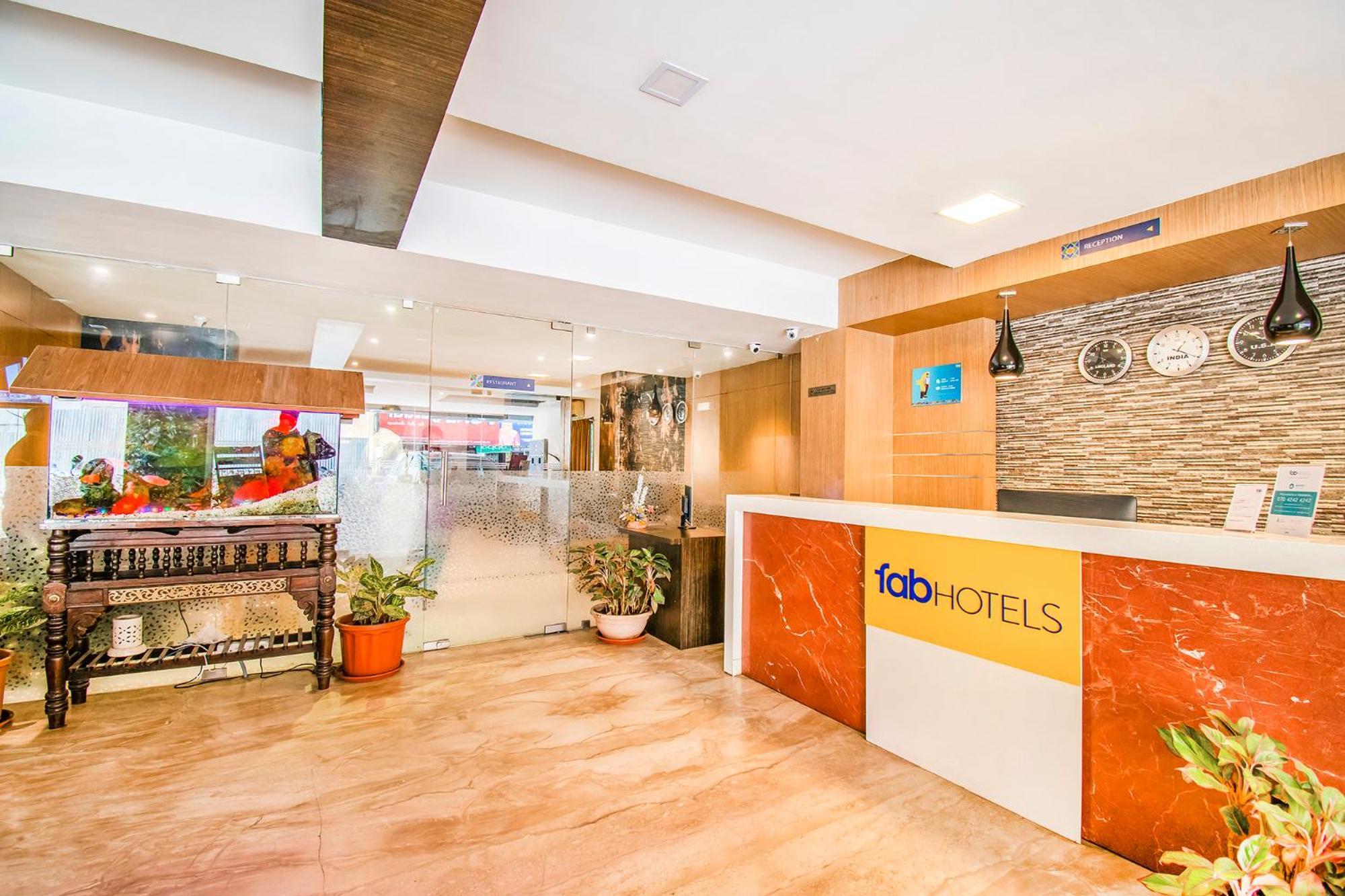 Fabhotel Jansi Deluxe - Nr Gandhipuram Bus Stand Coimbatore Exterior photo