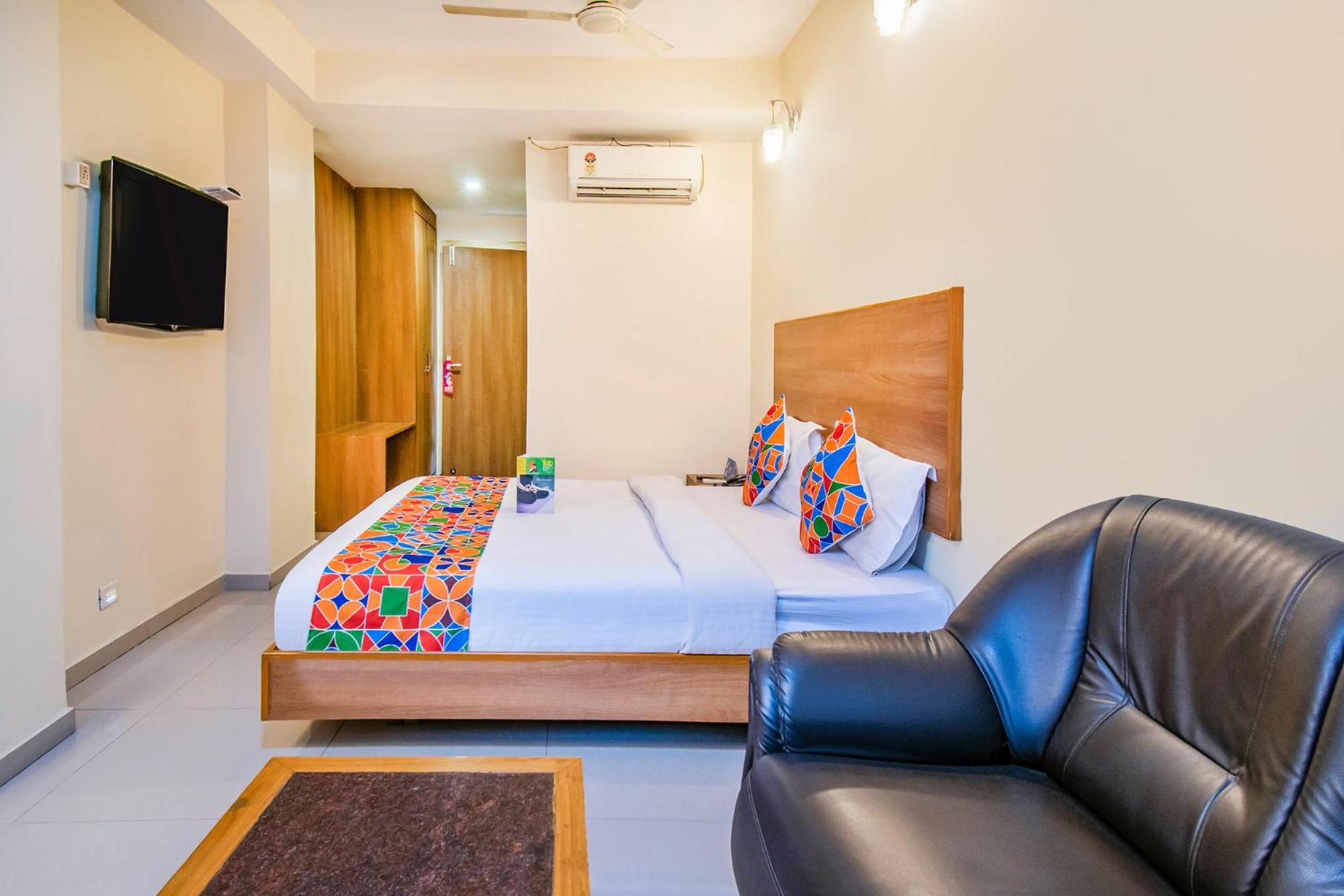 Fabhotel Jansi Deluxe - Nr Gandhipuram Bus Stand Coimbatore Exterior photo